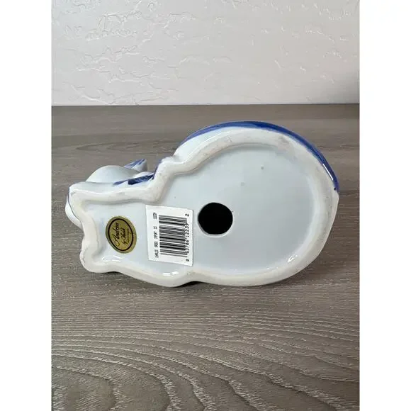 Vintage Cobalt Blue & White Flowers Sleeping Hand-Painted Collectible Cat w/ Bow - Picture 6 of 6